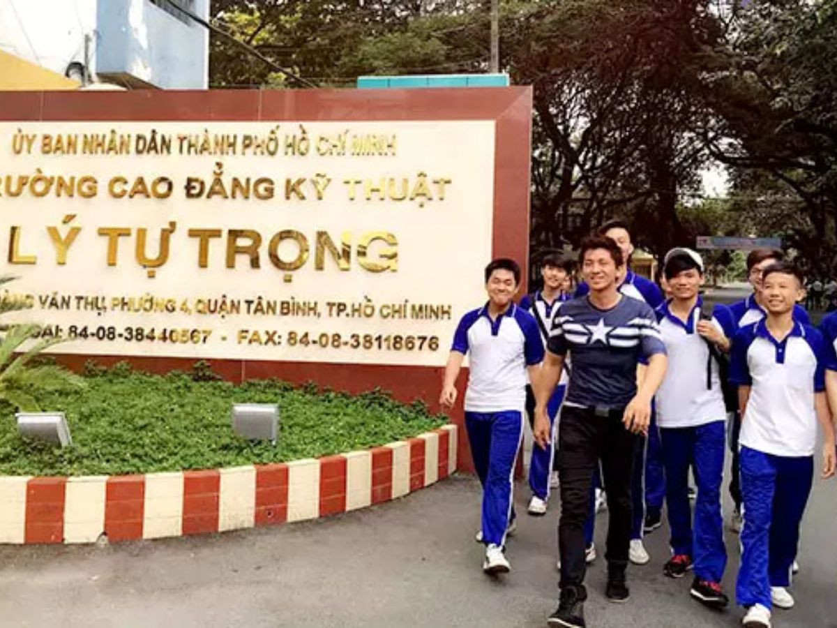 Mẹo chọn size và bảo quản đồng phục luôn bền đẹp như mới