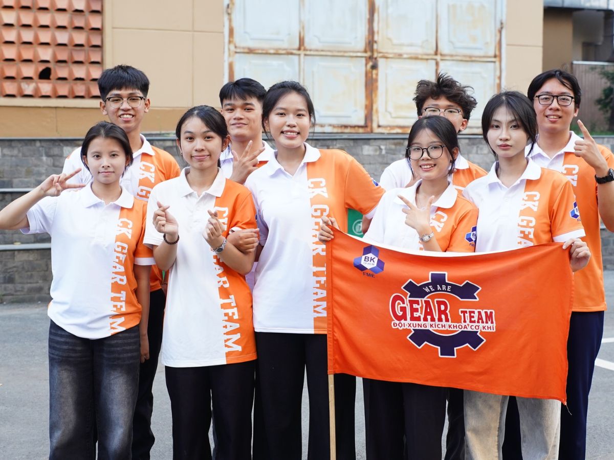 Sinh viên sau nhập trường đều sẽ có đồng phục