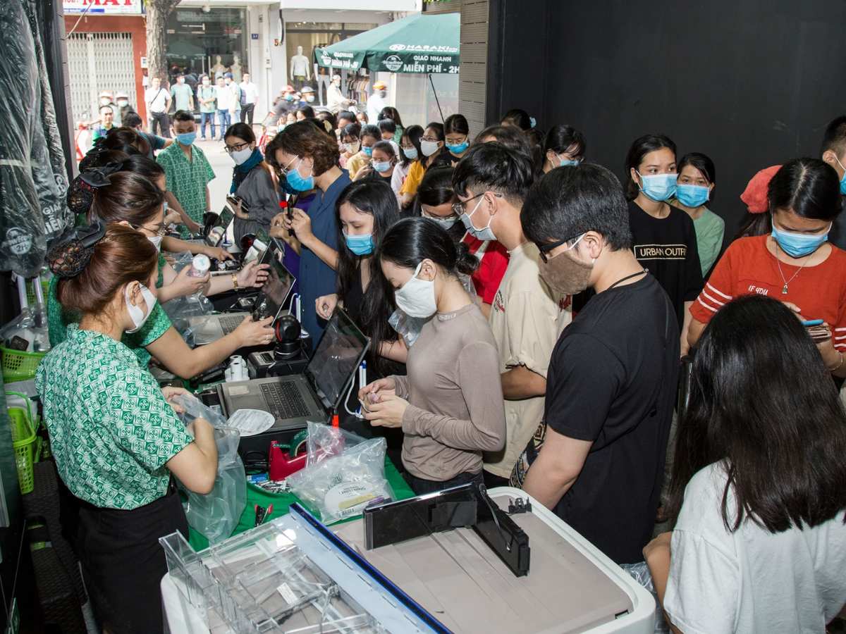 Ý nghĩa màu xanh áo đồng phục tại Hasaki