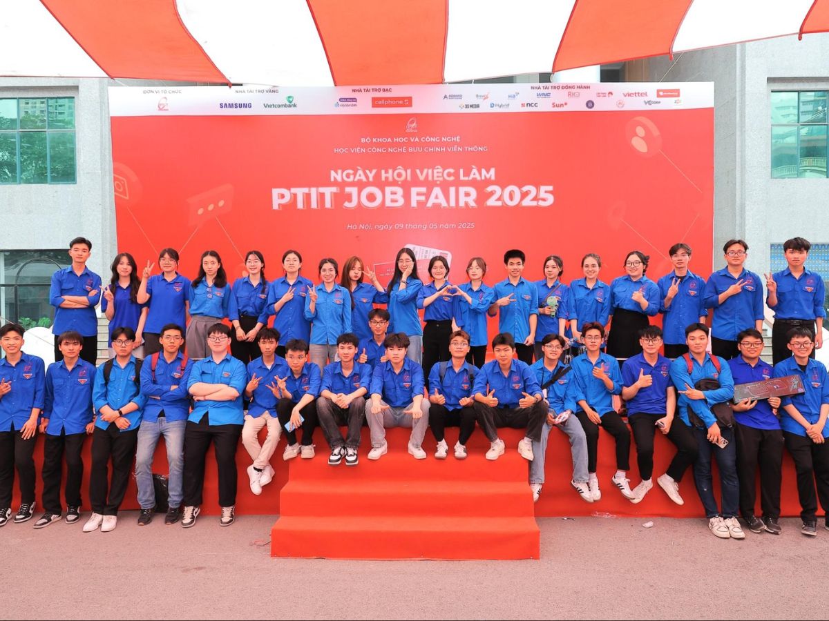 Đồng Phục Tình Nguyện/Áo Nhóm PTIT Nét Độc Đáo Của Từng Cộng Đồng