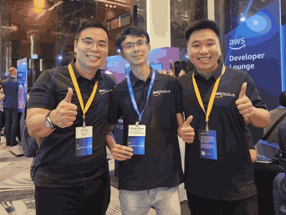 CXP mang đến dịch vụ chuyên nghiệp, đồng phục chất lượng