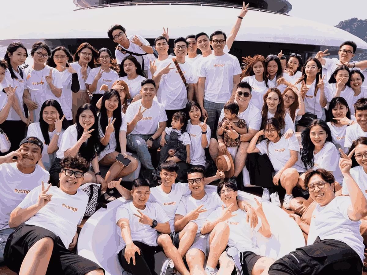 CXP mang đến dịch vụ hoàn hảo cho đồng phục công ty