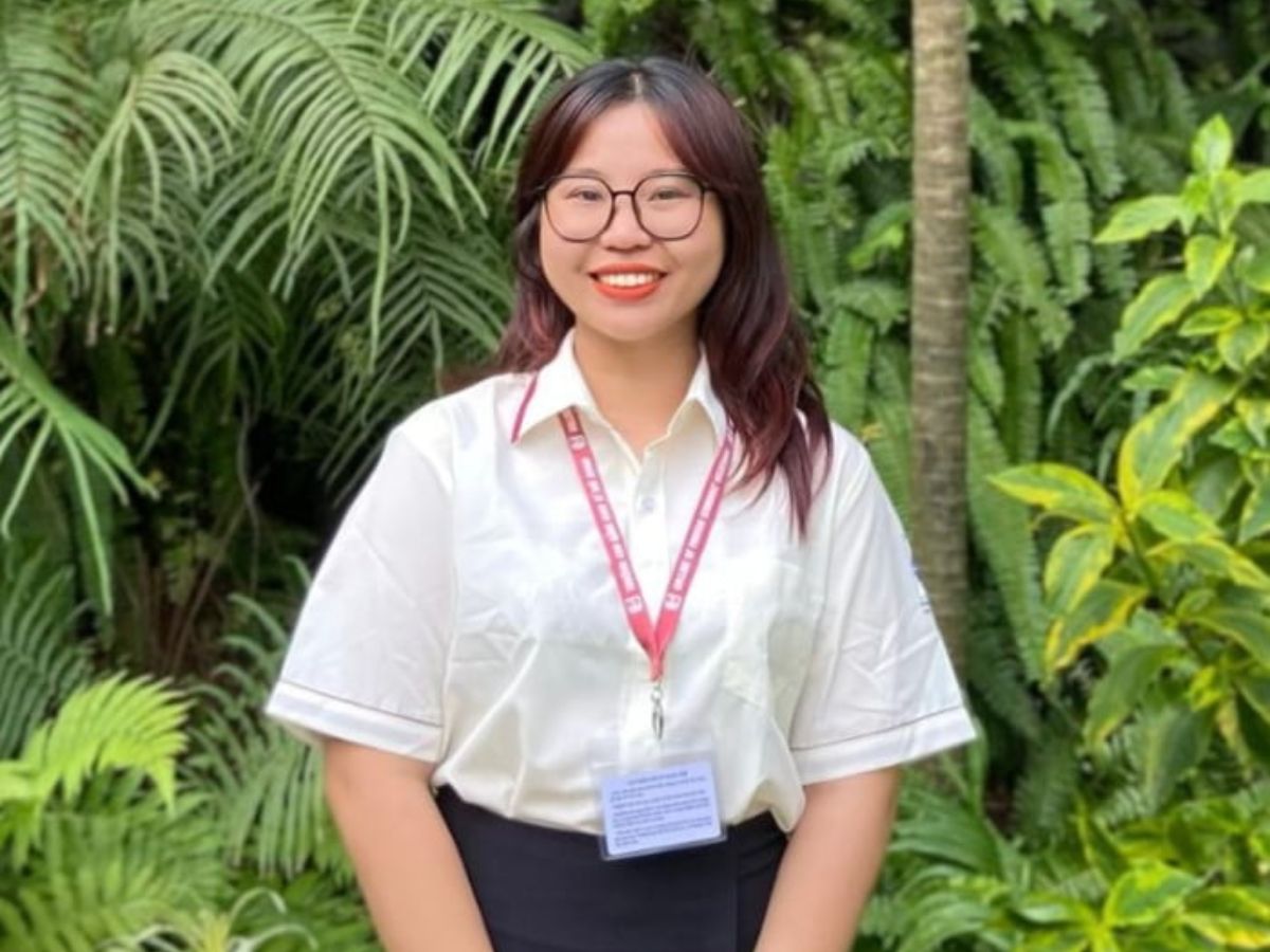 Thiết kế chung và chất liệu đinh của áo sơ mi Cofer