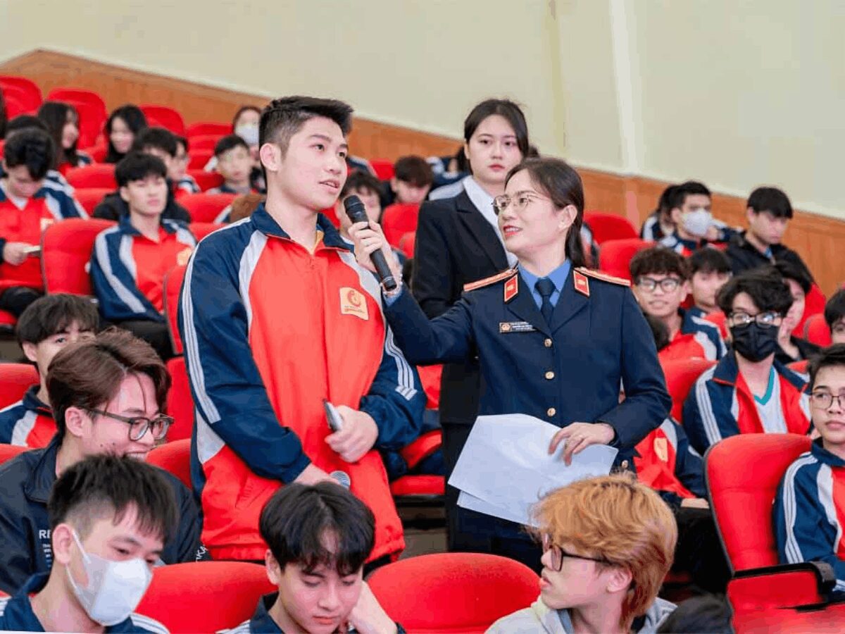 Áo khoác đồng phục HaUI